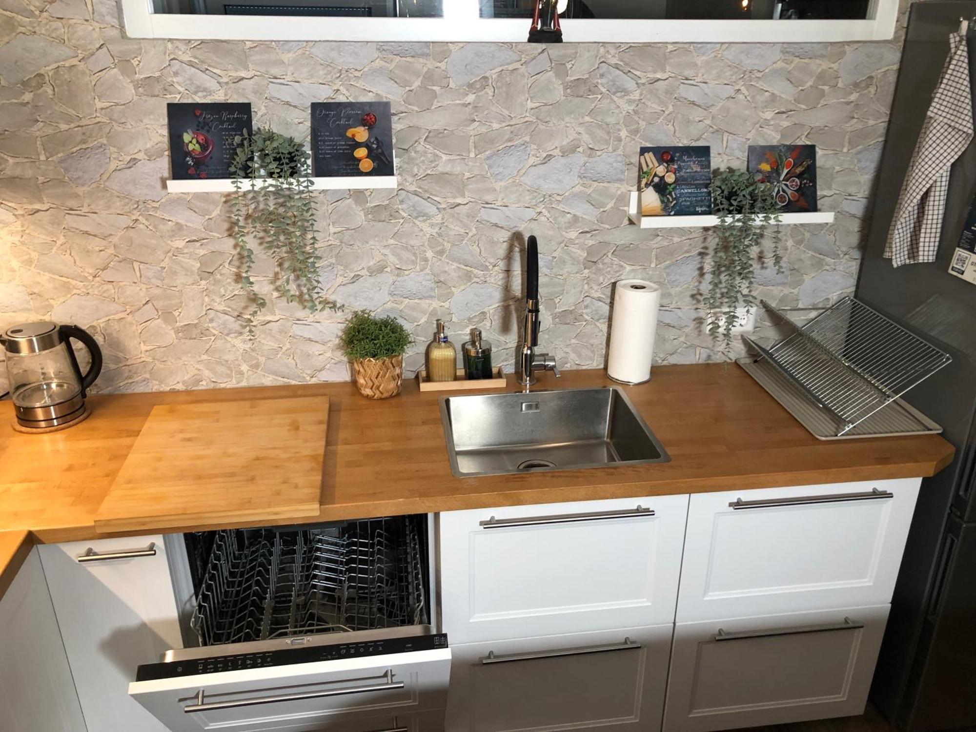 Stylisches Maybach Appartement Mit Terrasse Fuer 5 Personen, 5 Betten, Grosse Kochinsel, Homeoffice Mit 250Mbit Wlan Aidlingen Buitenkant foto